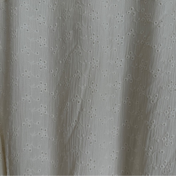 NWT BCBGeneration Midi Dress Long Sleeves Eyelet Shirtdress Size XS - Picture 10 of 10